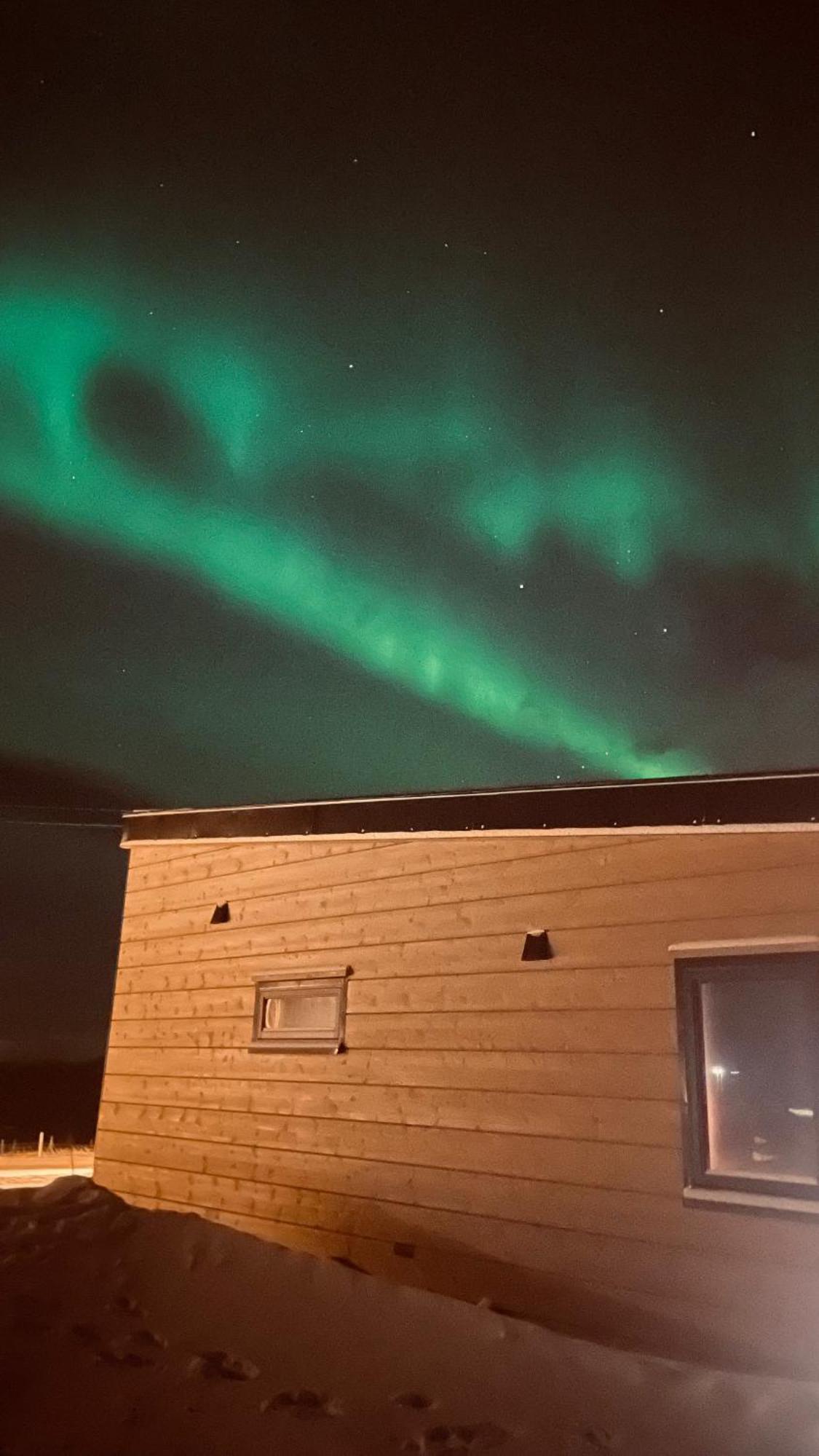 Ekkeroy Lodge - Arctic Living Vadsø Esterno foto
